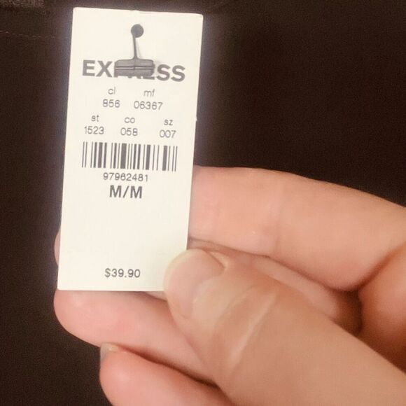 Express | Black Metallic Trim Sleeveless Tank Top with Back Slit Size M | NWT - Picture 6 of 10